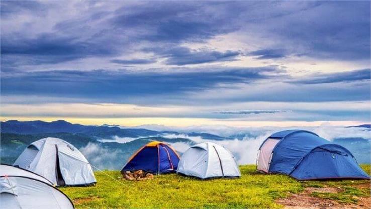 Camping in Bijli Mahadev